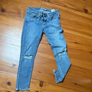 Levi's Women's Light Blue Distressed Ankle Jeans